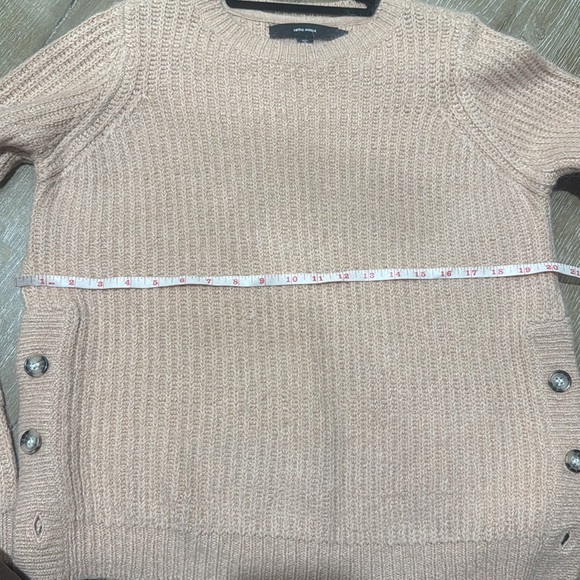 Pink Knit Sweater with Buttons - Picture 5 of 6